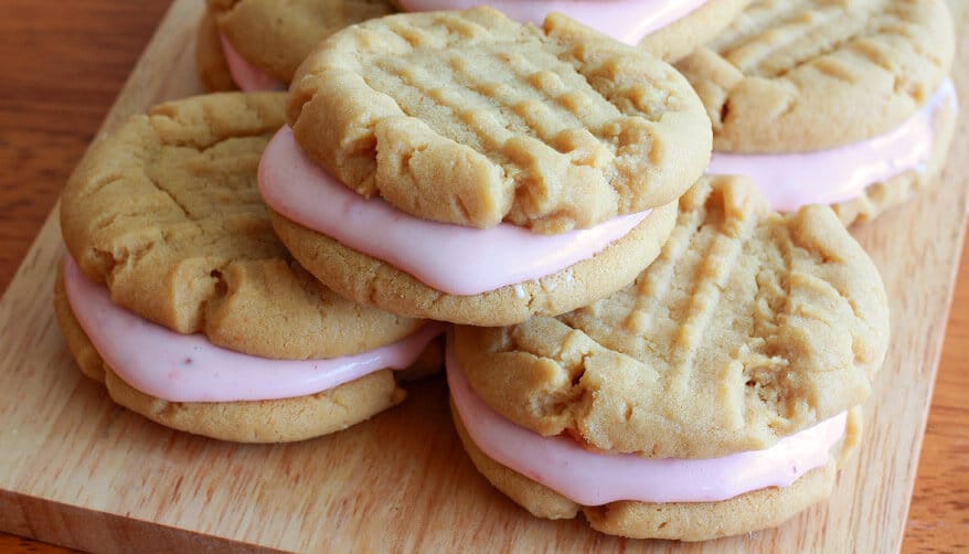 peanut butter sandwich cookies recipe pbj filling strawbery jam cream cheese marshmallow