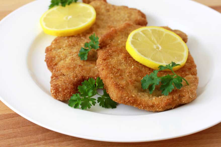 schnitzel recipe traditional authentic German pork best schweineschnitzel rezept