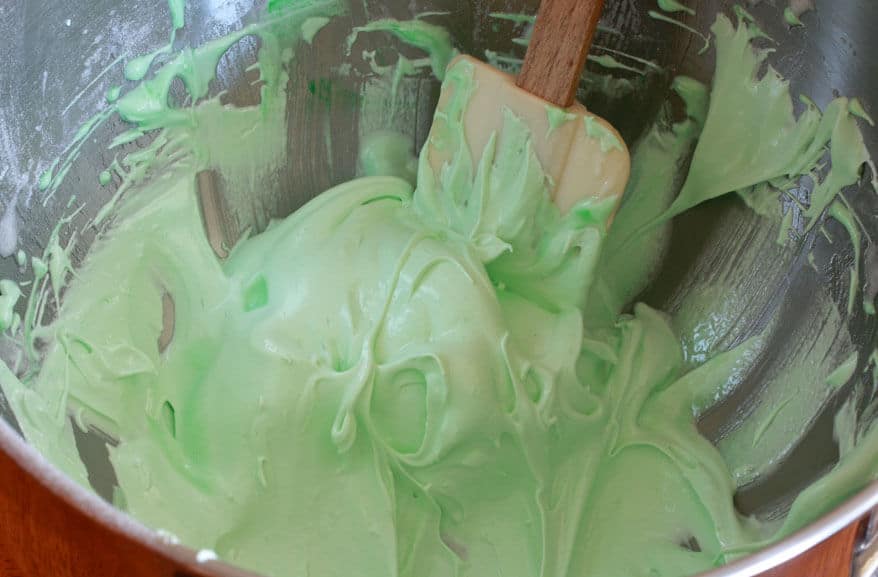 Shamrock Meringues prep 12