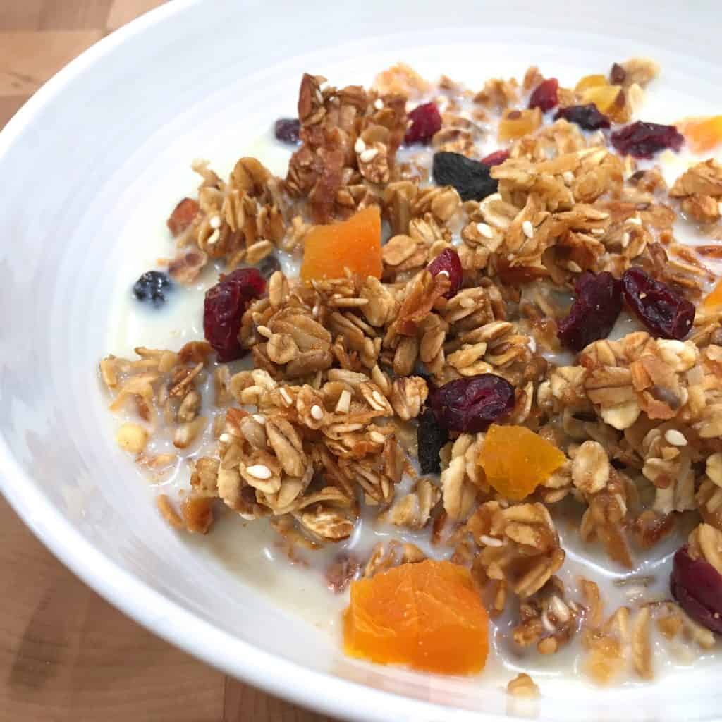 homemade granola recipe best no vegetable oil coconut olive honey