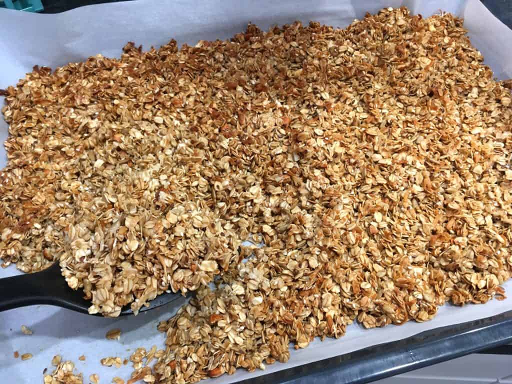 healthy granola recipe best homemade sugar free no refined coconut oil honey dried fruits nuts seeds