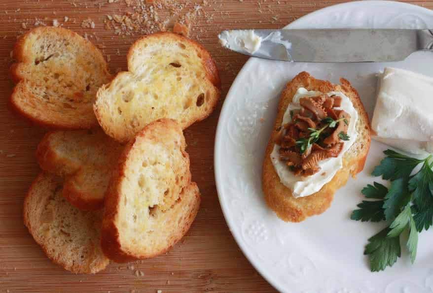 Chanterelle Crostini with Goat Cheese