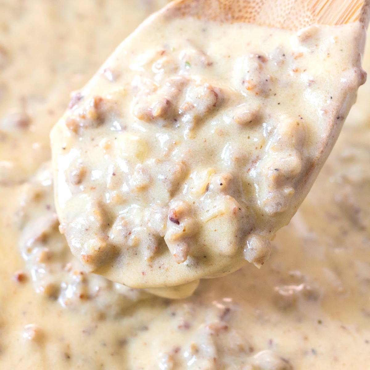 sausage gravy recipe best homemade southern style from scratch buttermilk biscuits