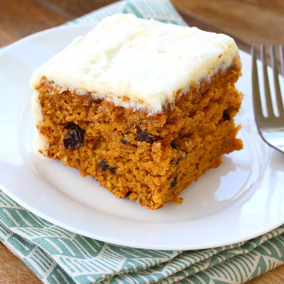 Old Fashioned Carrot Cake – The Daring Gourmet