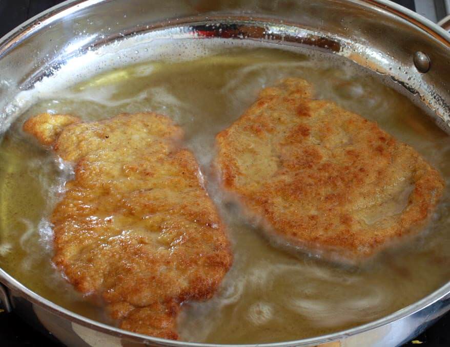 schnitzel recipe pork traditional authentic German Austrian