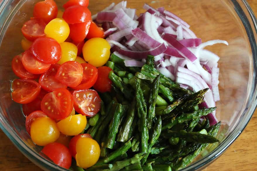 Grilled Asparagus Greek Salad prep 11