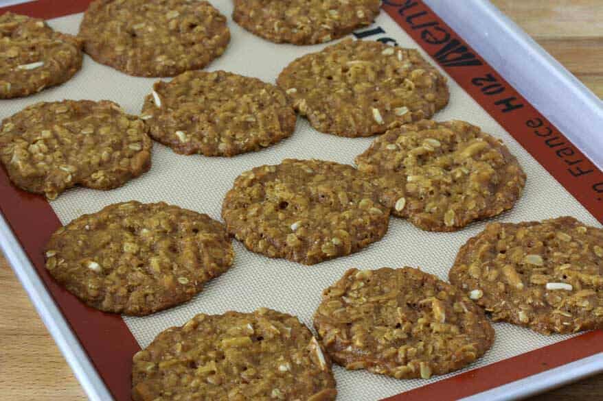 Australian Almond Anzac Biscuits (Cookies) The Daring Gourmet
