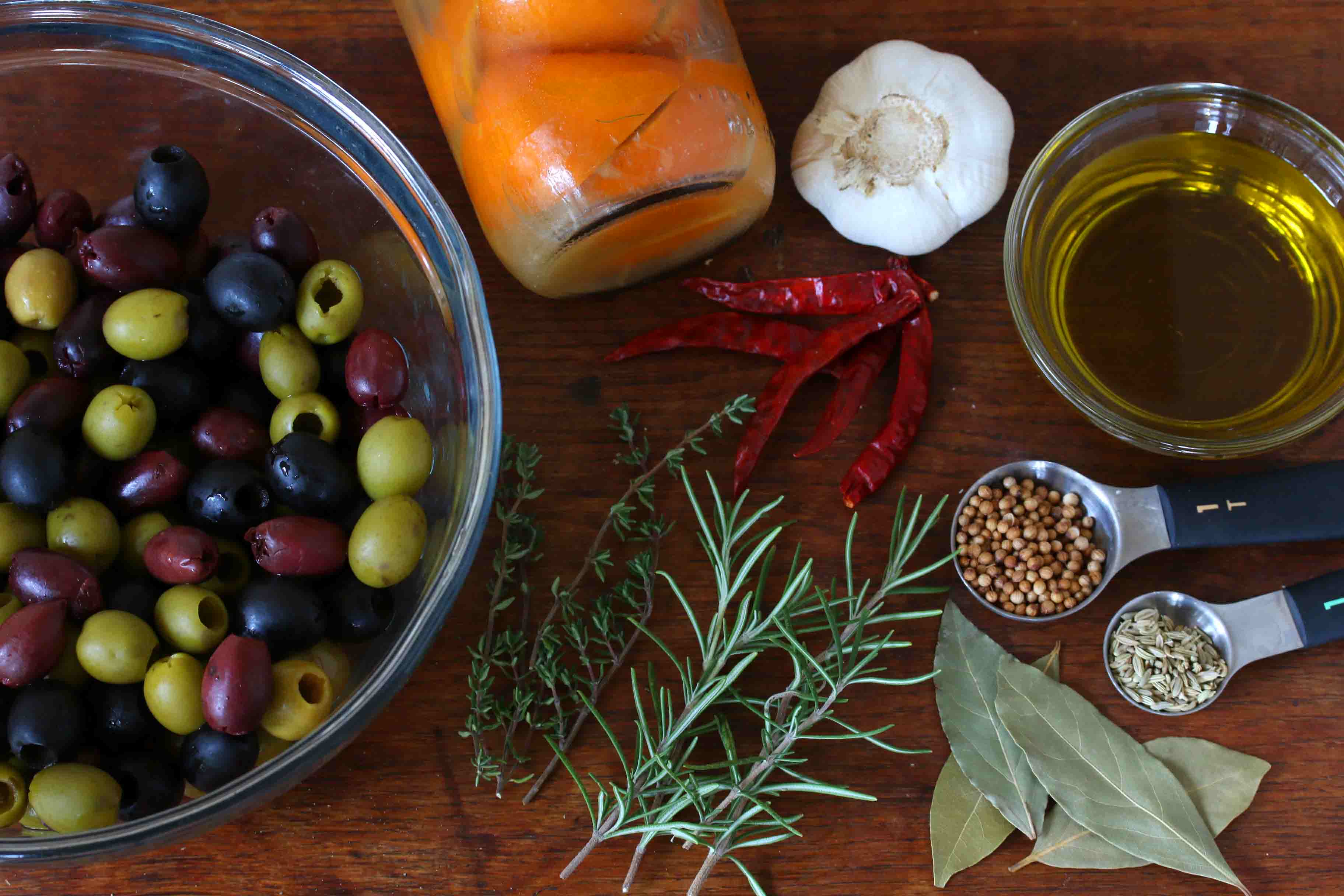 how to make marinated olives