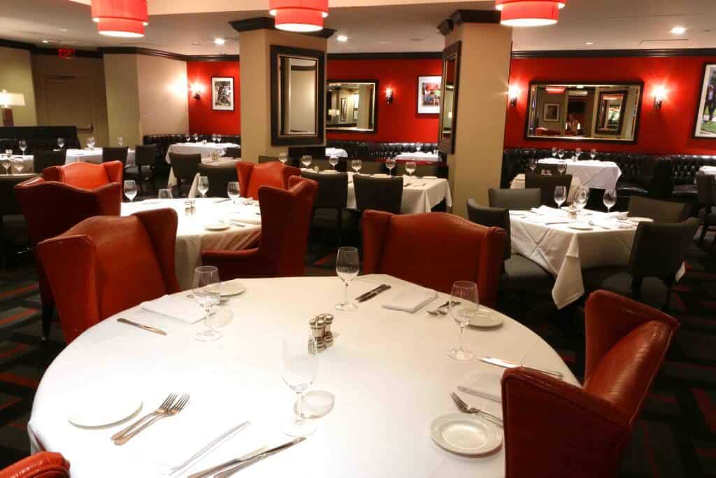 Paparazzi restaurant