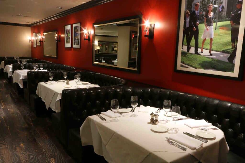 Paparazzi restaurant