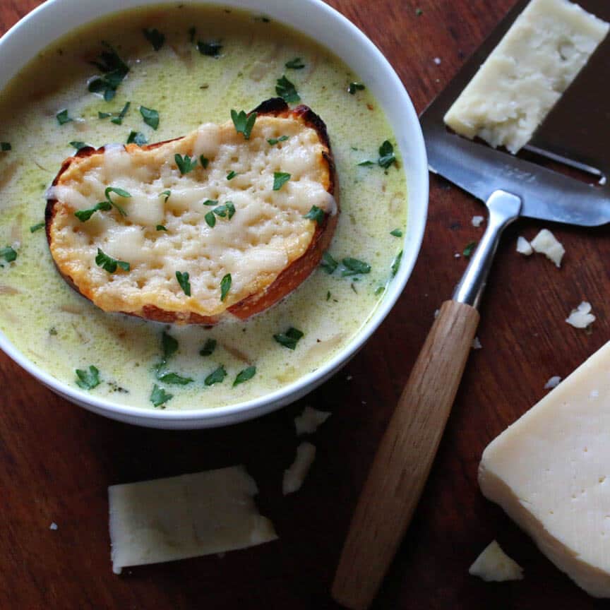 white creamy french onion soup recipe