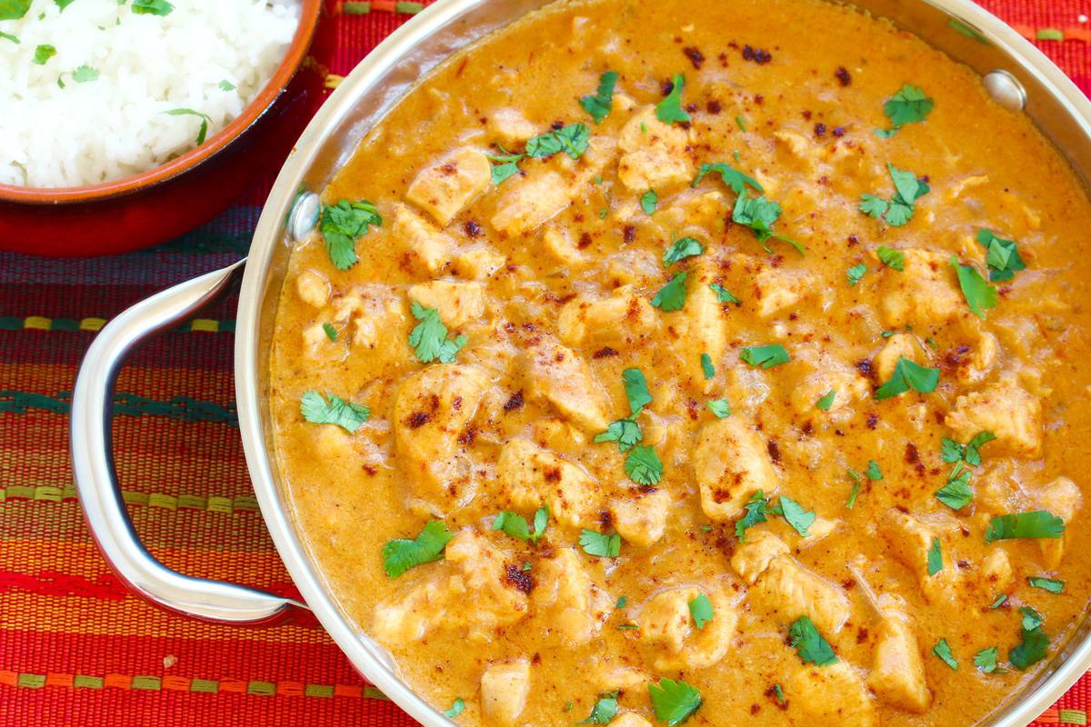 Thai peanut chicken recipe coconut milk Asian mild sweet cilantro spicy