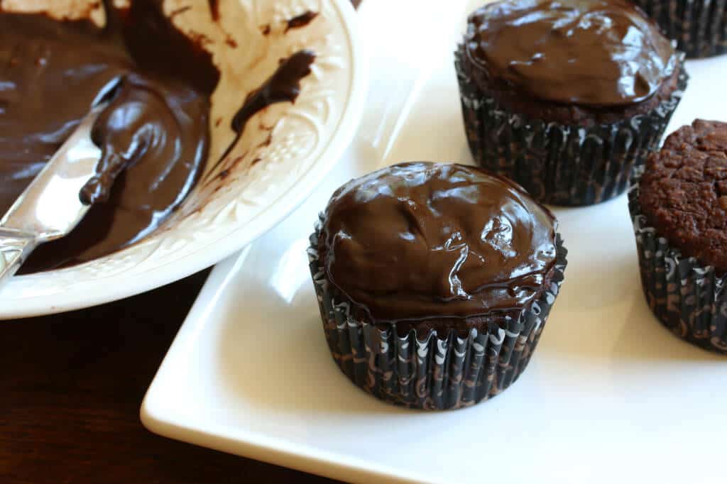 healthy chocolate cupcakes whole grain coconut oil no sugar wheat germ quinoa recipe