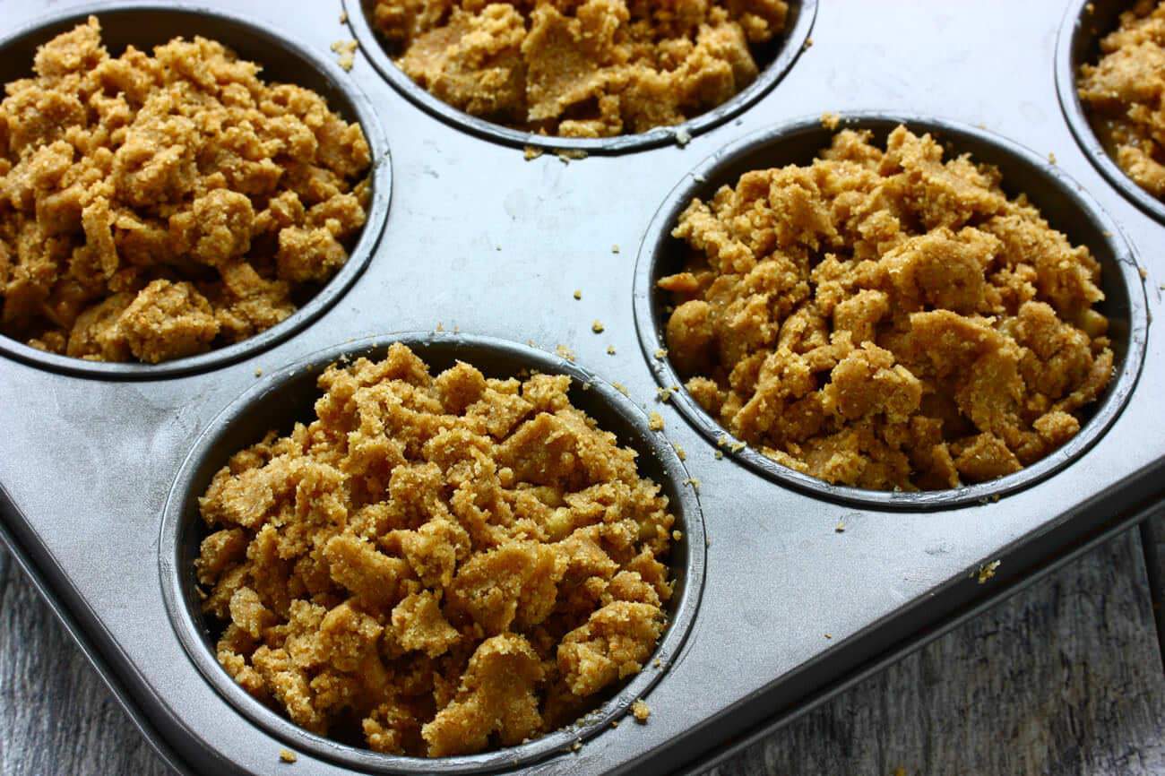 Double Apple Crisp Streusel Muffins The Daring Gourmet