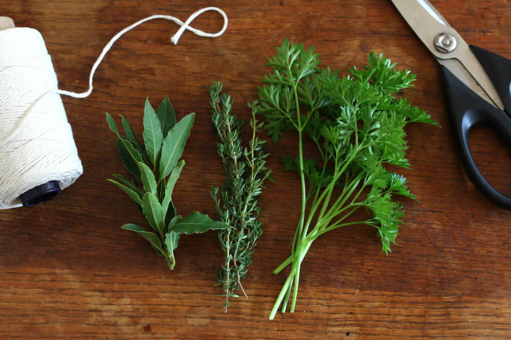 How To Make a Bouquet Garni - 35
