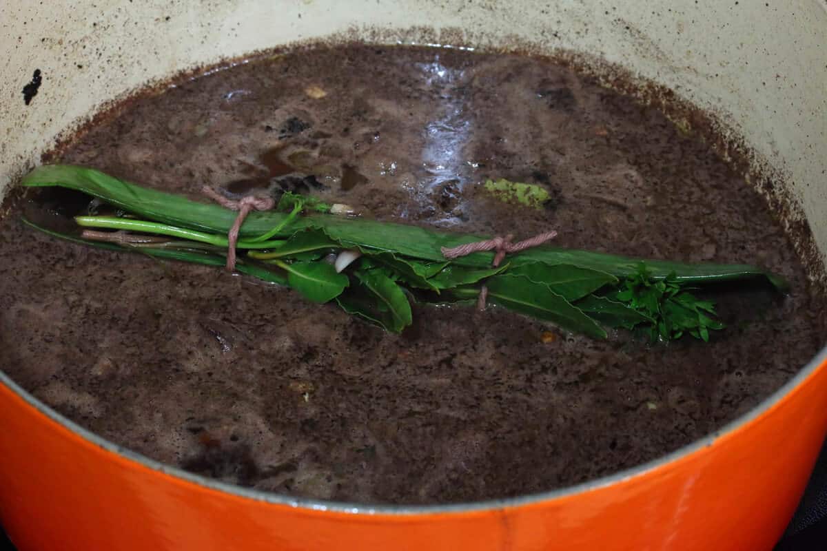 adding the bouquet garni