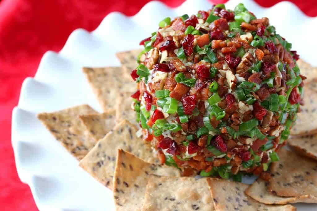 christmas cheese ball recipe cranberry cranberries bacon blue cheese pecans 