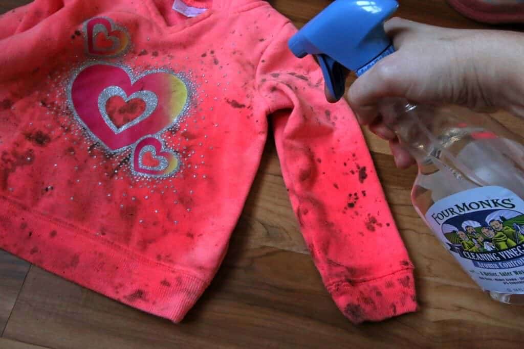 cleaning stained clothing