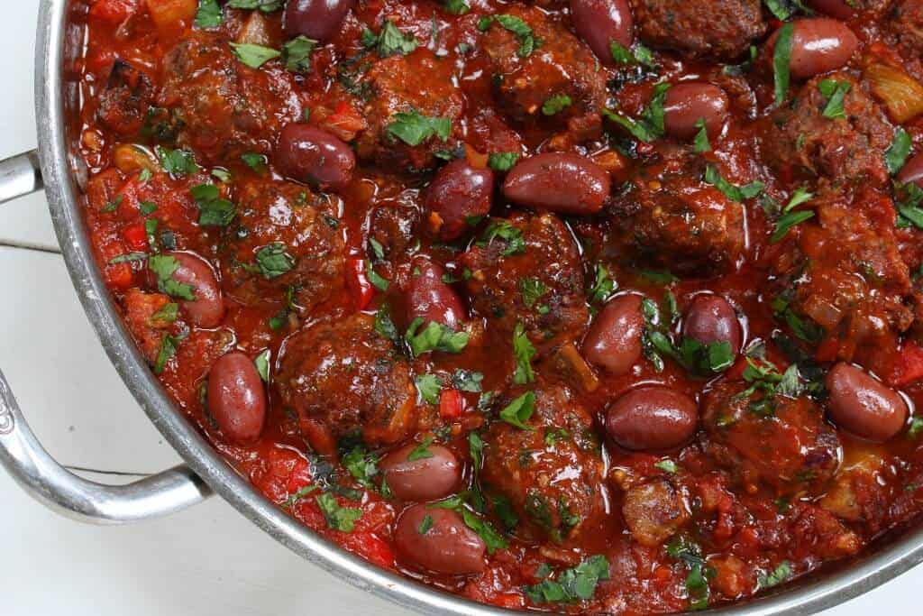 greek meatballs recipe beef chicken pork lamb turkey olives eggplant garlic sauce greece