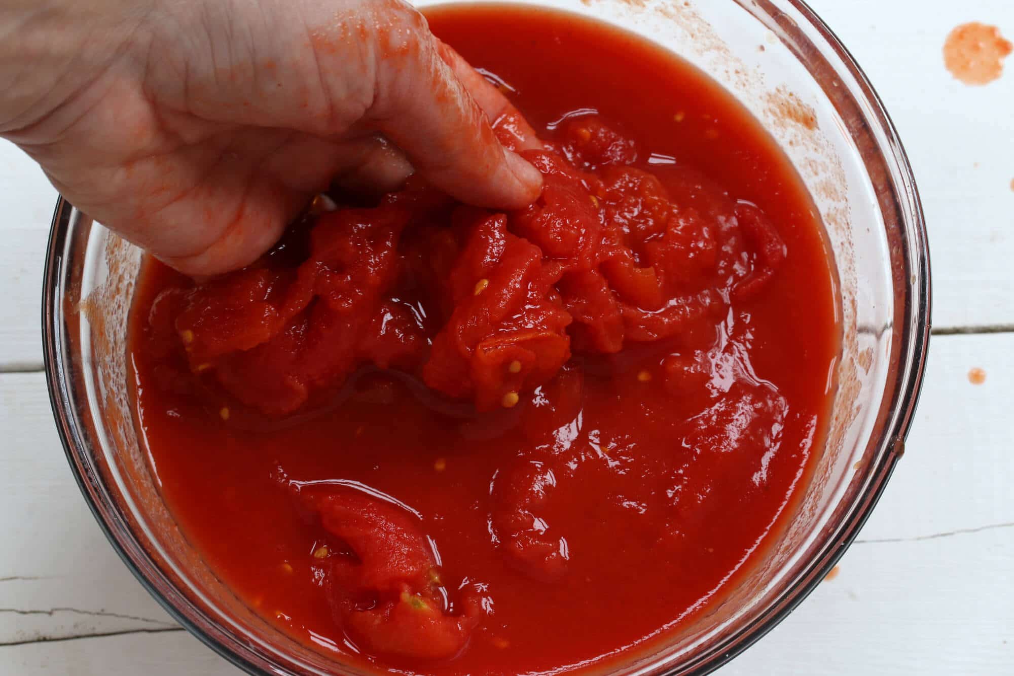 preparing crushed tomatoes