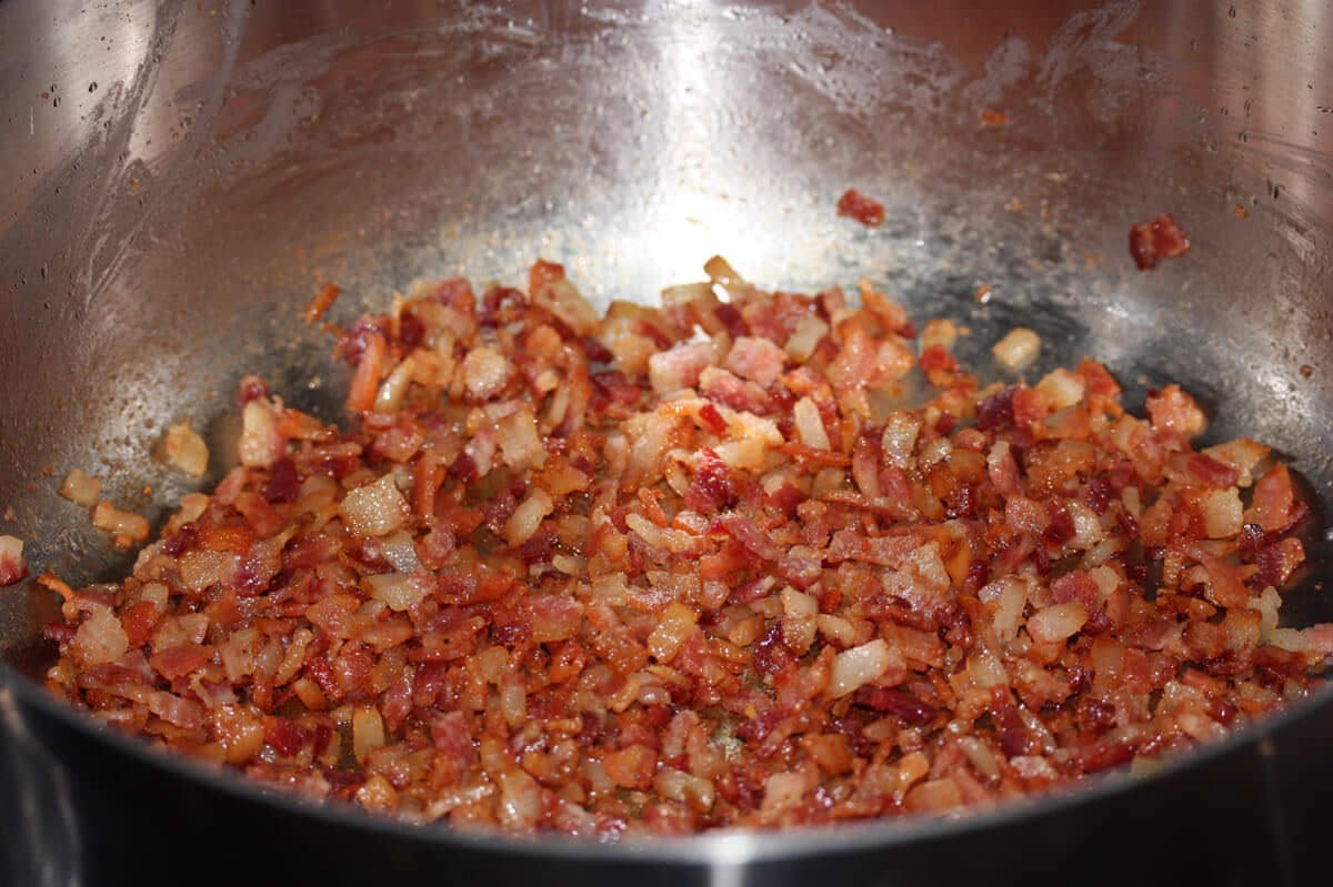 How To Make Homemade Canned Boston Baked Beans or Pork and Beans The