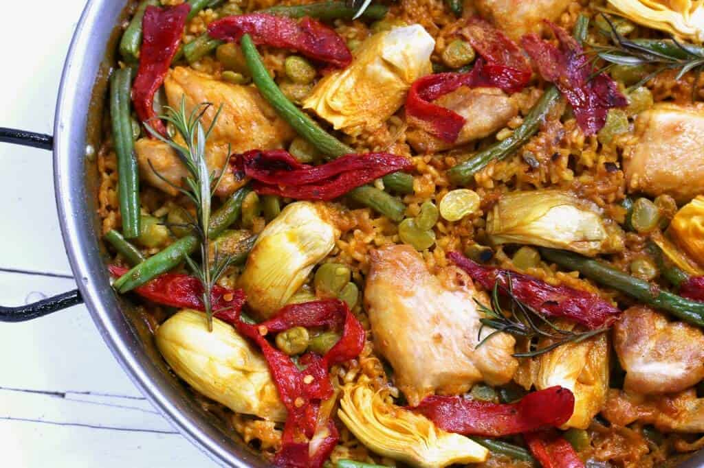 valencian paella recipe traditional authentic rice artichokes beans piquillo peppers