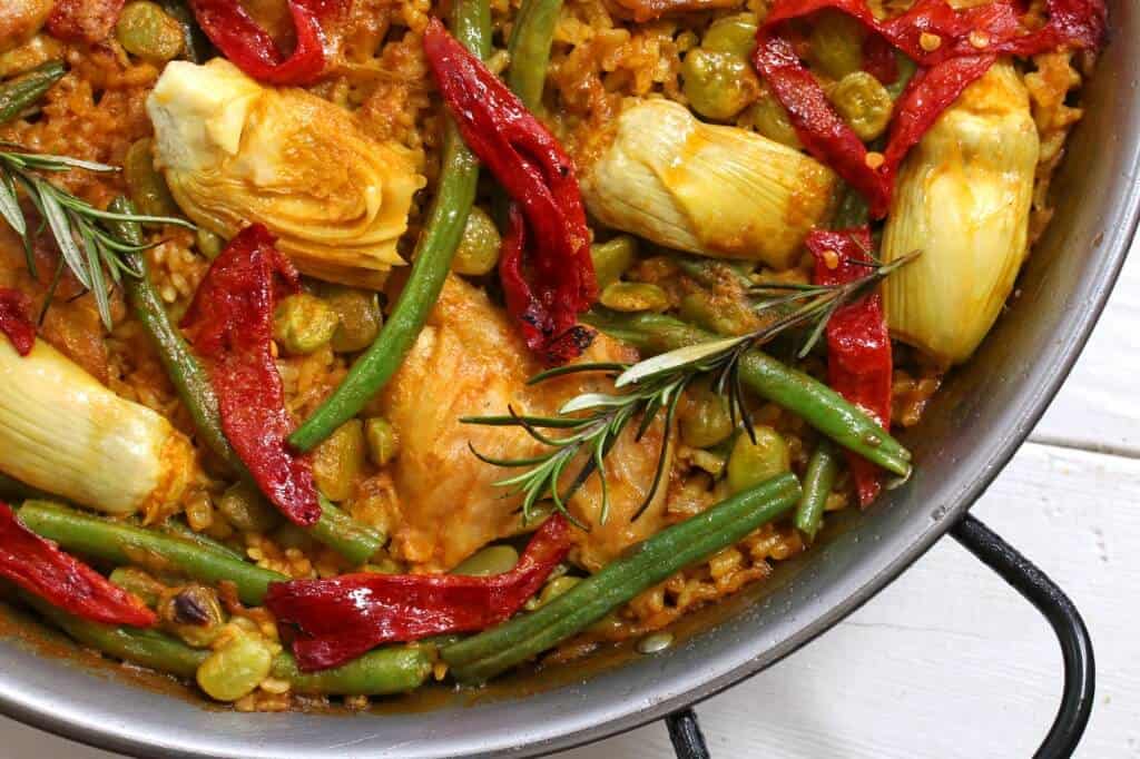 valencian paella recipe traditional authentic rice artichokes beans piquillo peppers