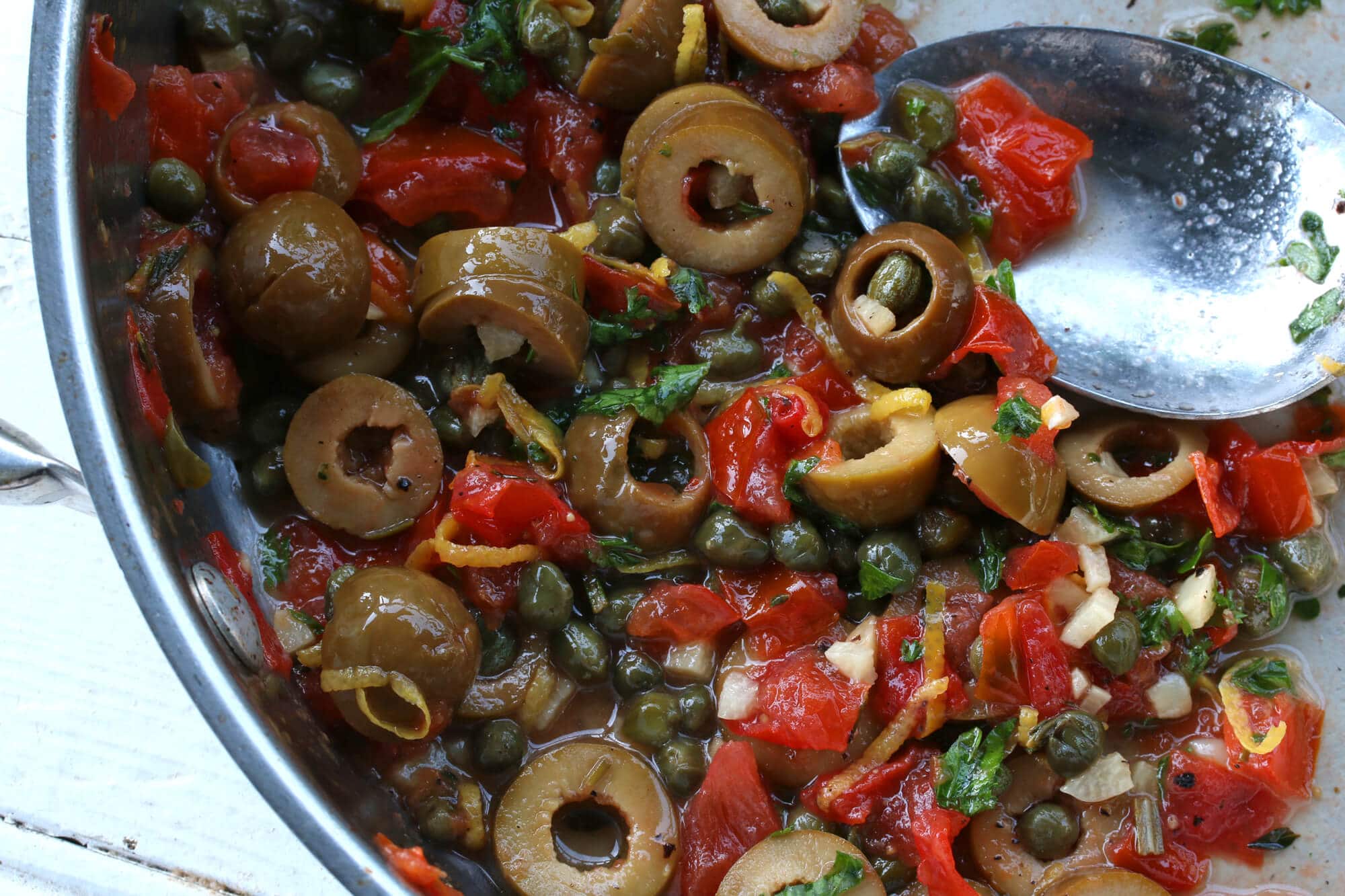 sicilian style grilled tuna steaks recipe olives capers tomatoes lemon wine sauce fish seafood