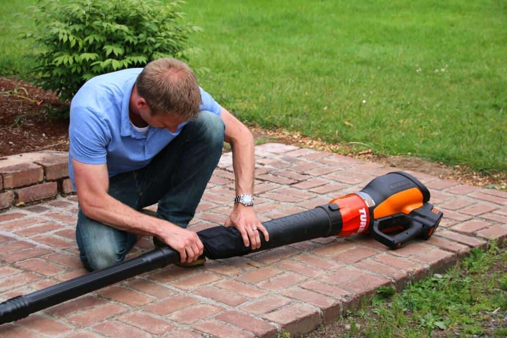 WORX Turbine 56V Cordless Leaf Blower & Gutter Cleaning Kit Review