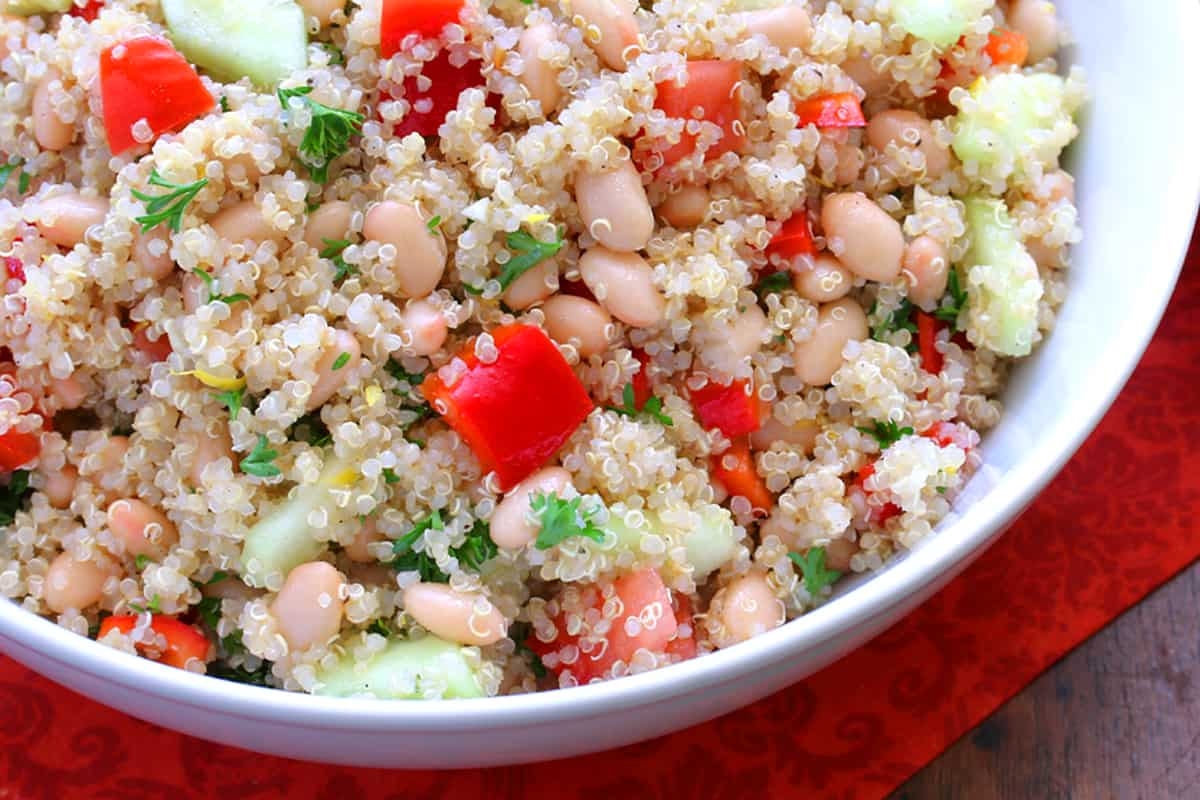 quinoa salad cannellini bean lemon lemony red bell peppers cucumbers healthy vinaigrette