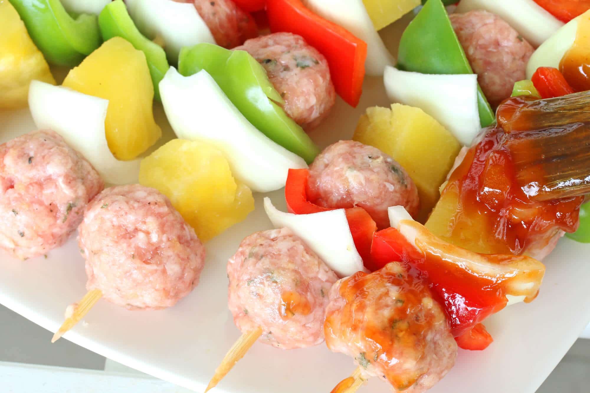 meatball kabobs kebabs recipe grilled sweet sour sauce veal beef chicken pork lamb healthy pineapple vegetables low sugar gluten free