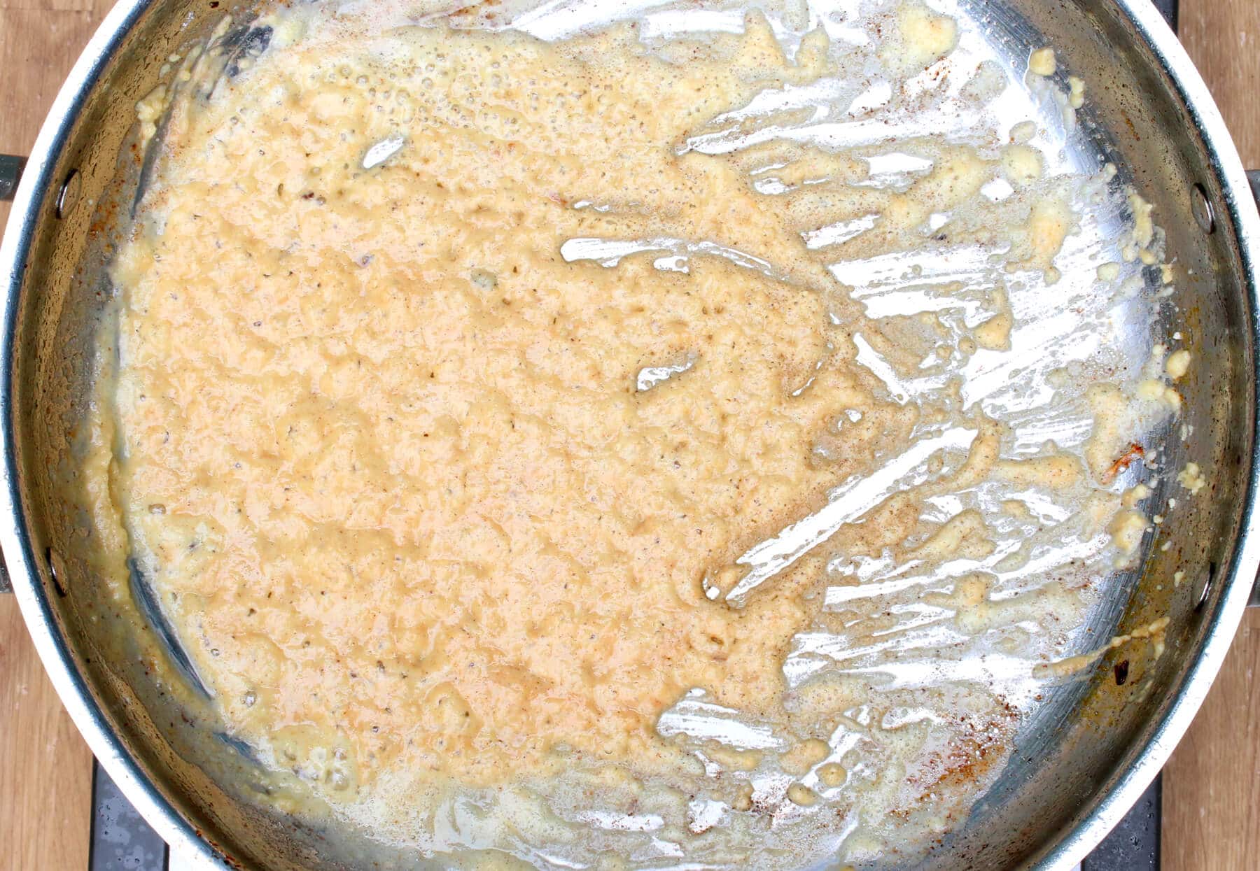 making roux in skillet