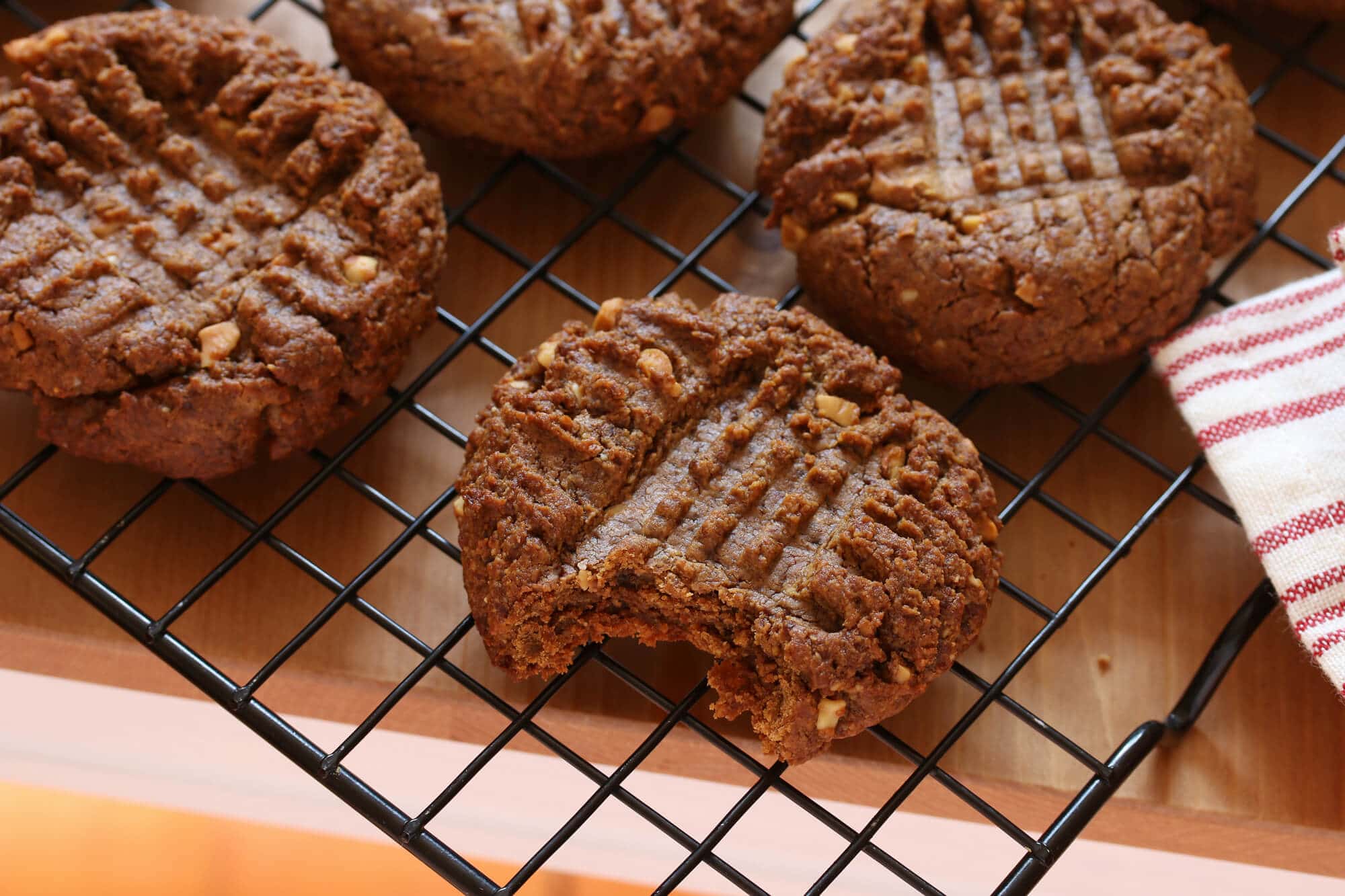 healthy peanut butter cookies recipe paleo gluten free 3 ingredients coconut sugar oil