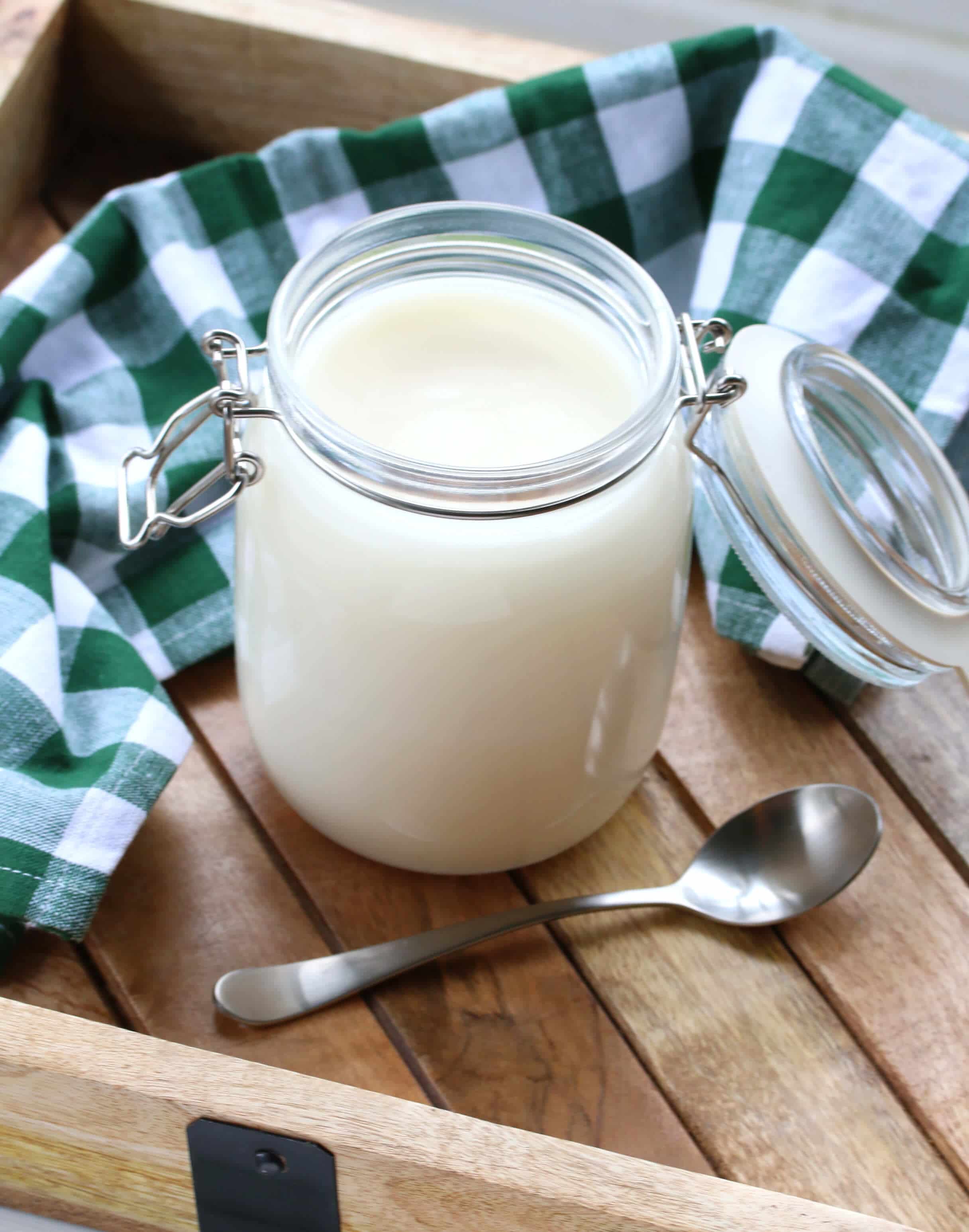 how to make lard render fat pork pig fat homemade diy slow cooker crock pot oven stovetop homesteading leaf kidney tallow fatback
