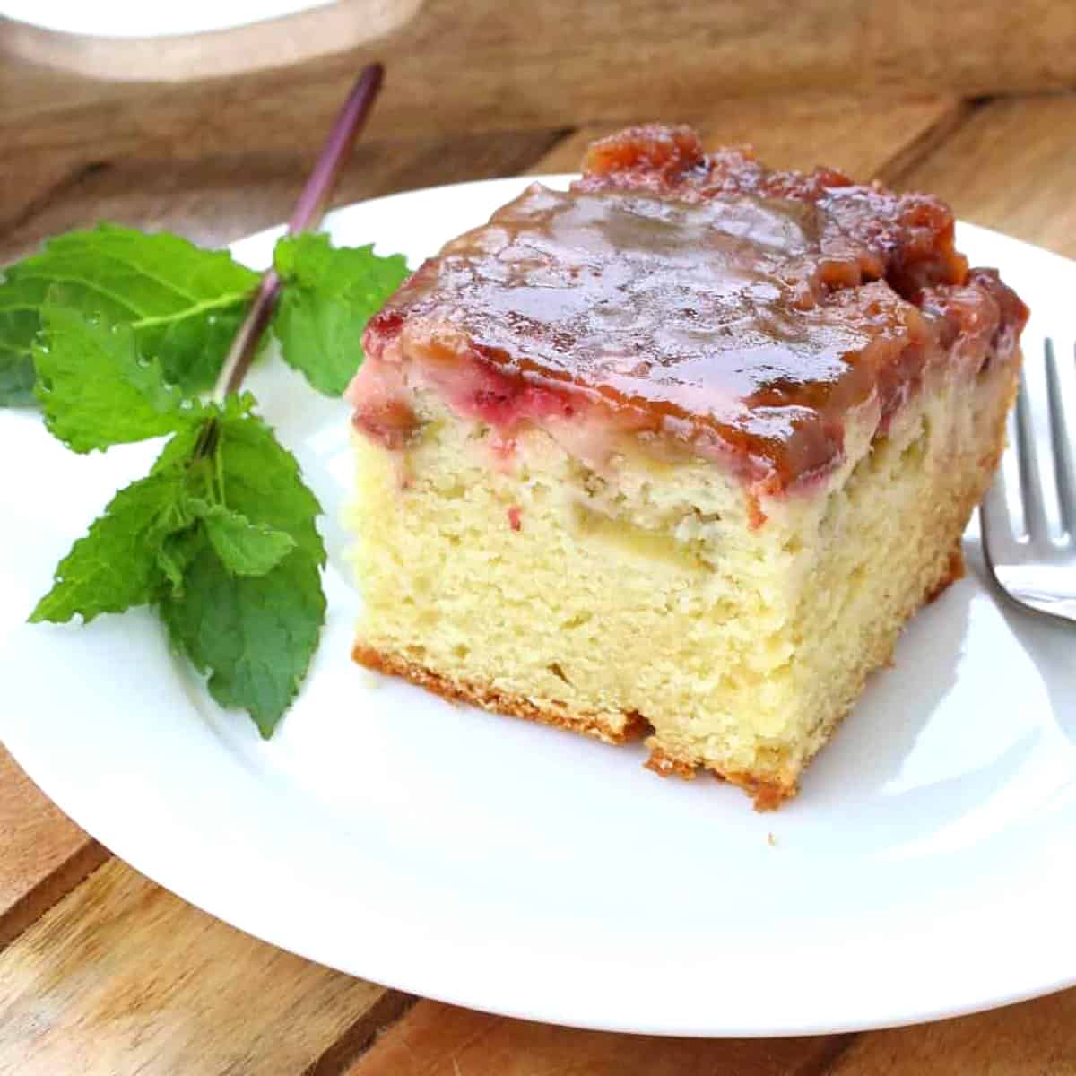 strawberry rhubarb upside down cake recipe caramel glaze best