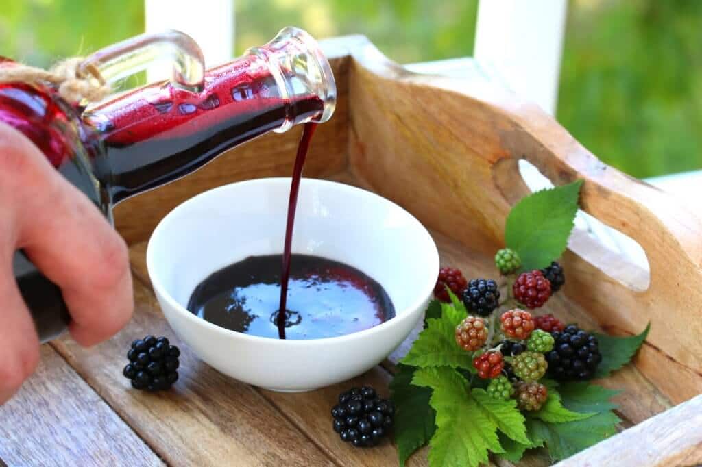 blackberry syrup recipe best homemade fresh frozen sugar free honey berry canning preserving pancake waffle crepe cake ice cream sauce