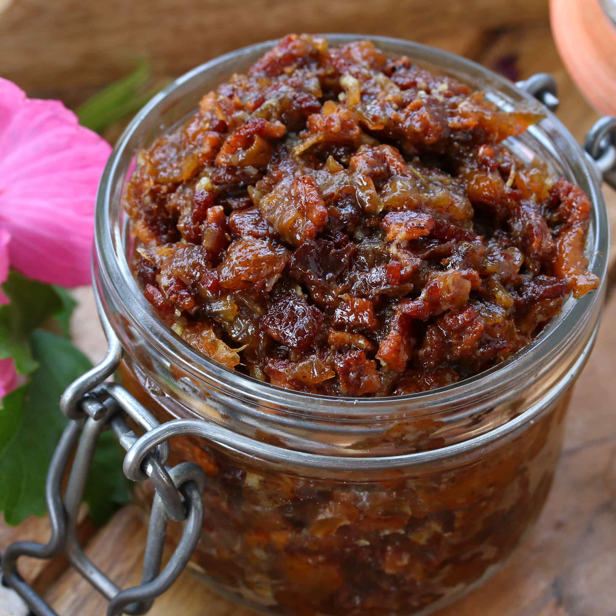 peach bacon jam recipe spread condiment bread sandwiches hors d'oeuvres appetizer entertaining 