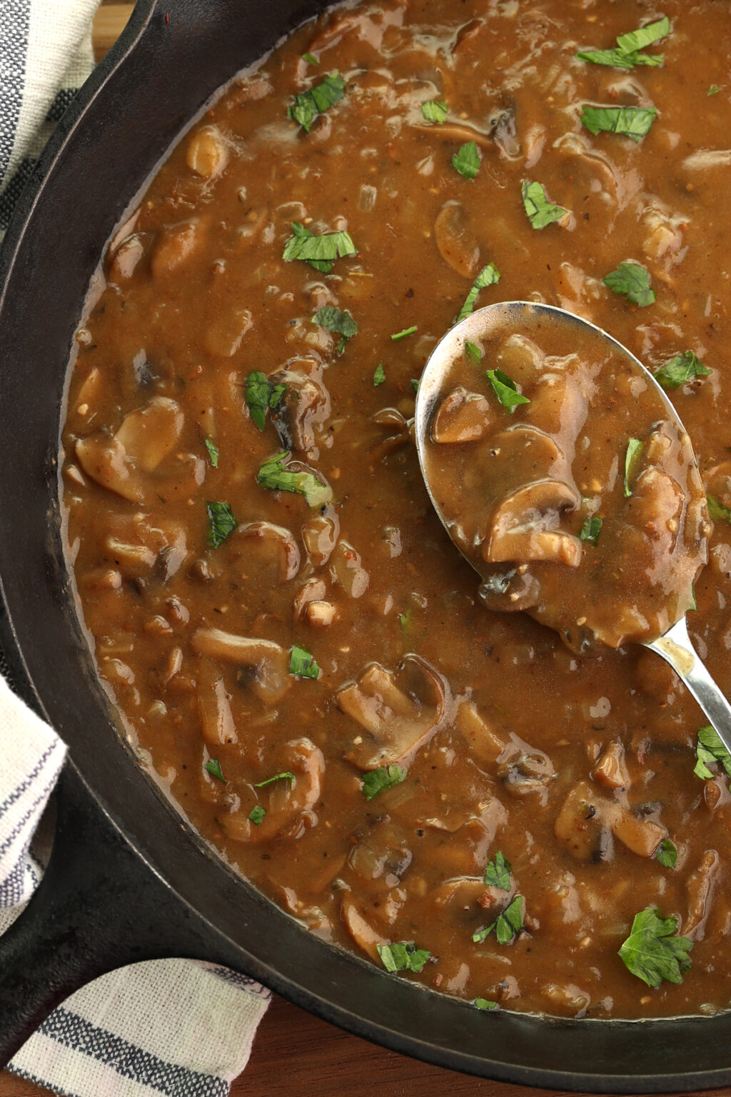 BEST Mushroom Gravy The Daring Gourmet