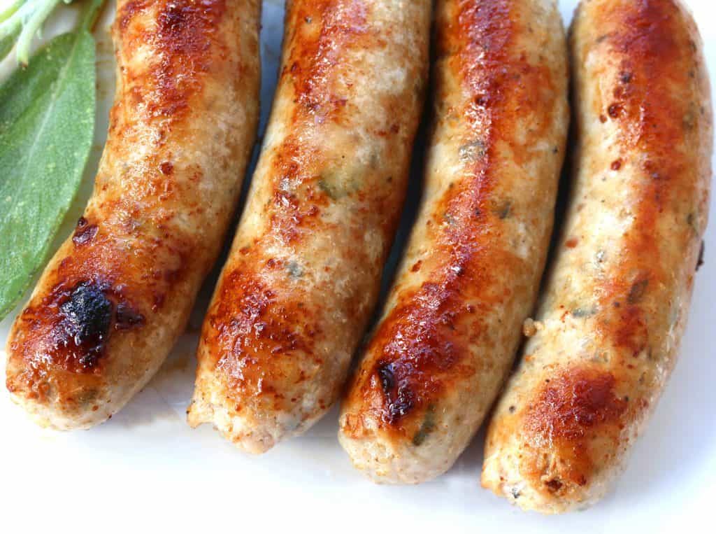 homemade breakfast sausages recipe links patties sage herbs spices gourmet best casings natural