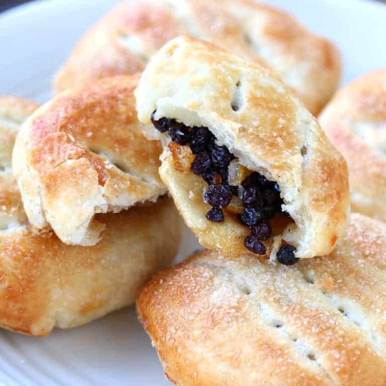 Traditional Eccles Cakes - The Daring Gourmet