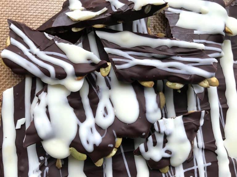 pumpkin seed chocolate bark recipe homemade 