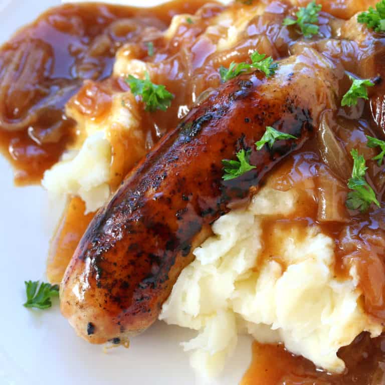 bangers and mash recipe best authentic traditional homemade how to make sausages onion gravy