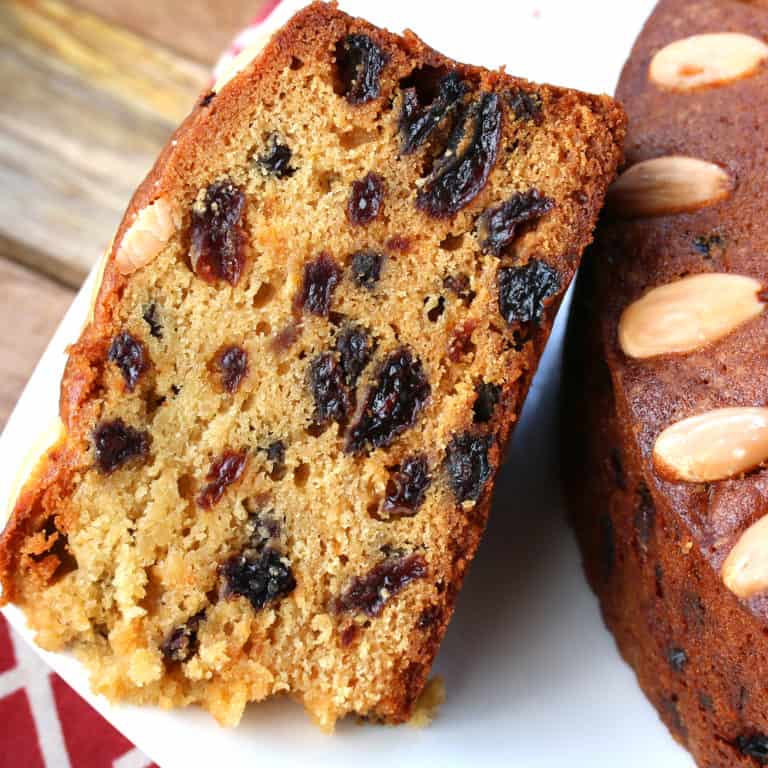 dundee cake recipe traditional authentic Scottish orange almonds raisins