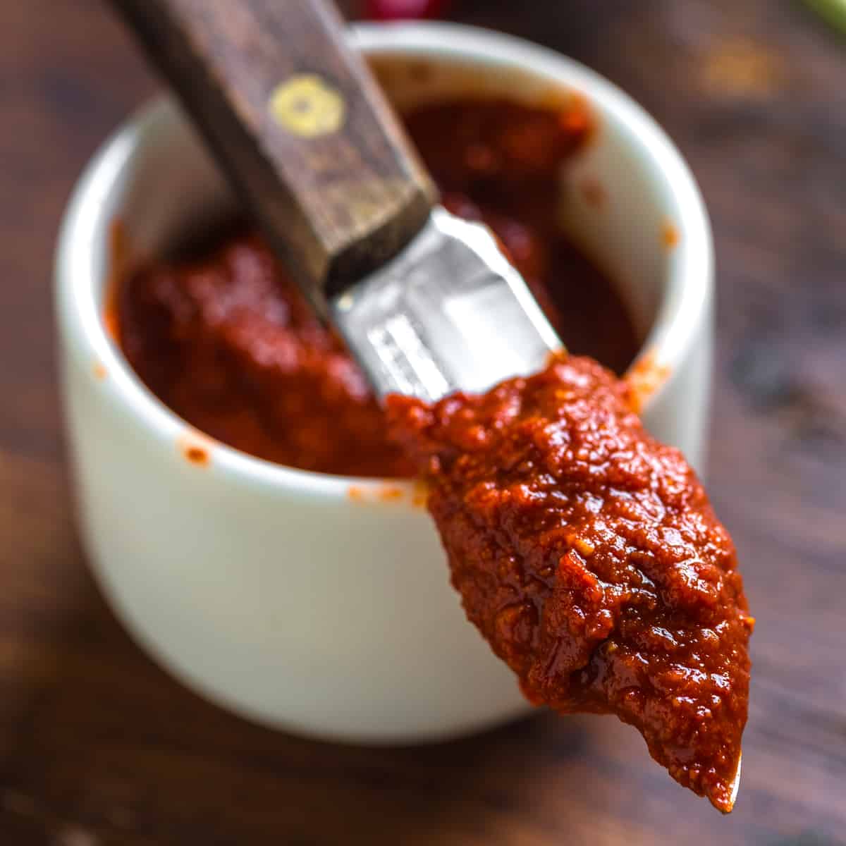 harissa recipe north african chili paste tunisian moroccan red peppers authentic traditional garlic best