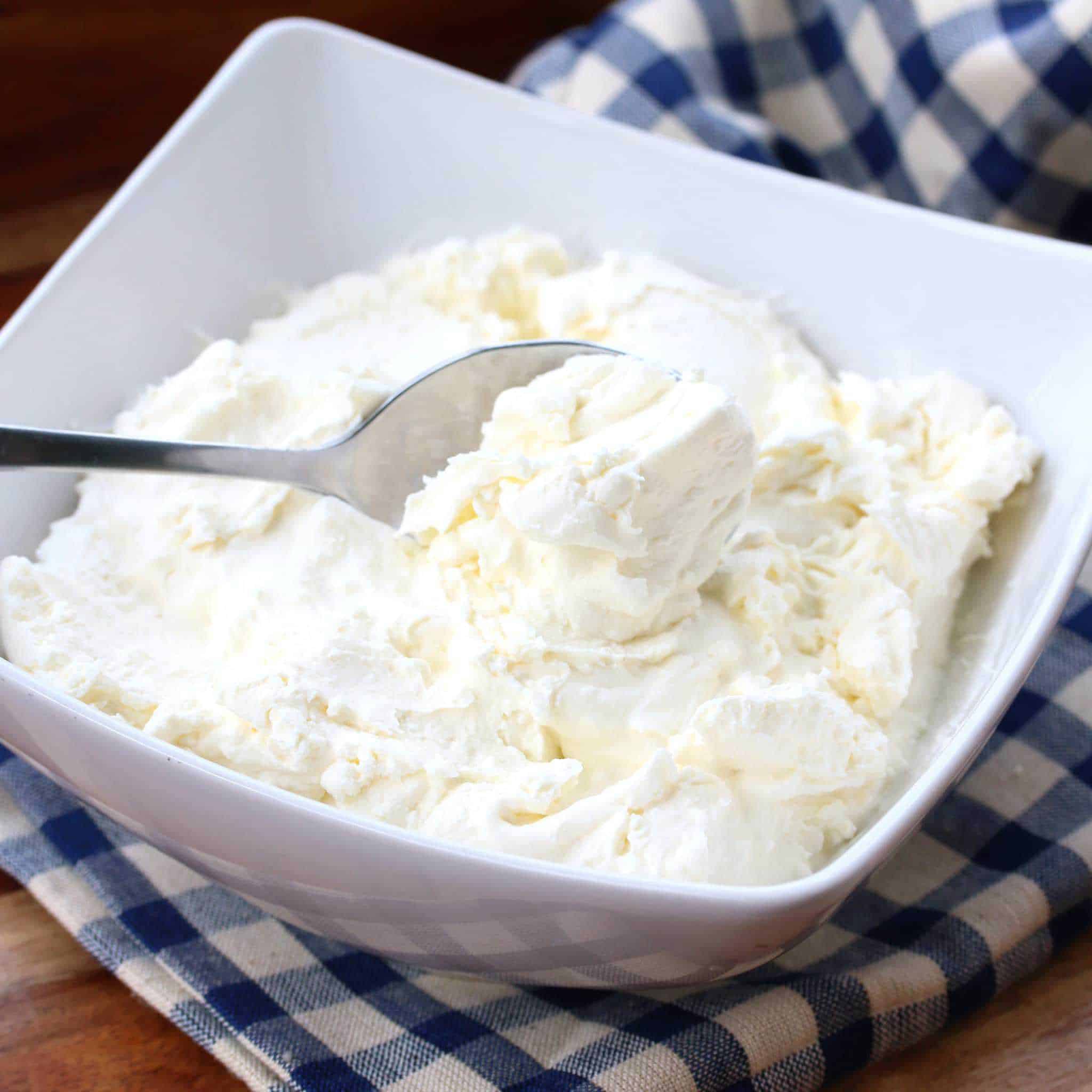 How to Make Mascarpone (Foolproof) - The Daring Gourmet