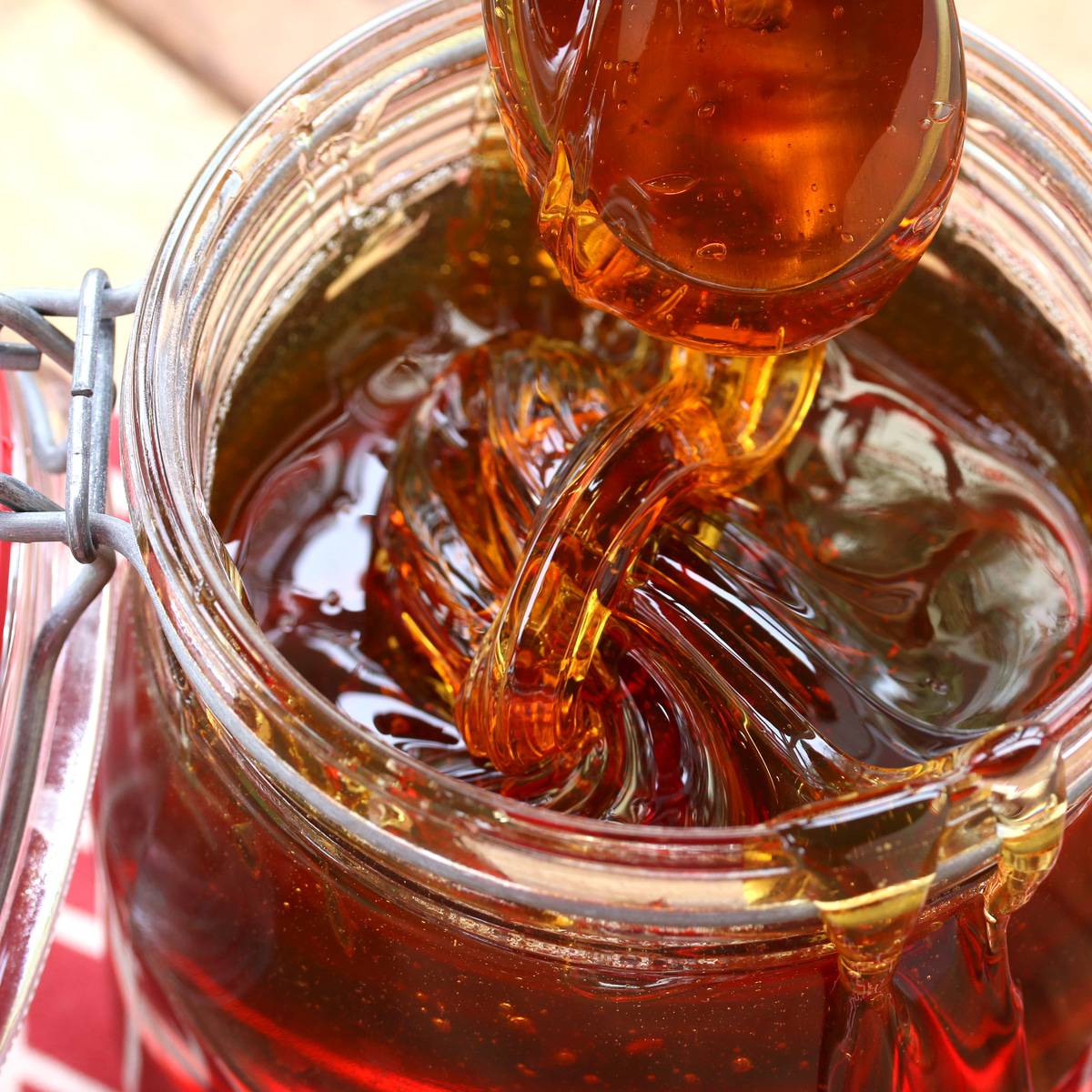 How To Make Golden Syrup - The Daring Gourmet