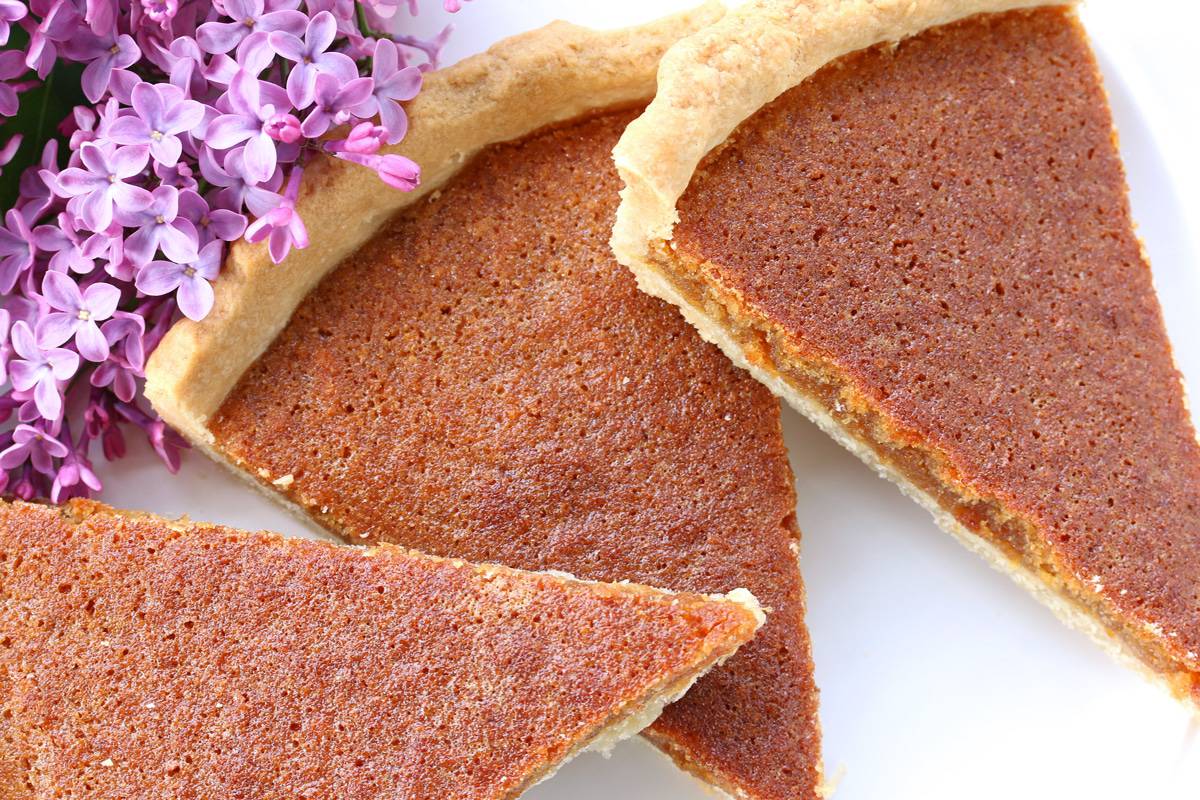 treacle tart recipe best traditional English British pastry tea shortcrust shortbread butter lard golden syrup