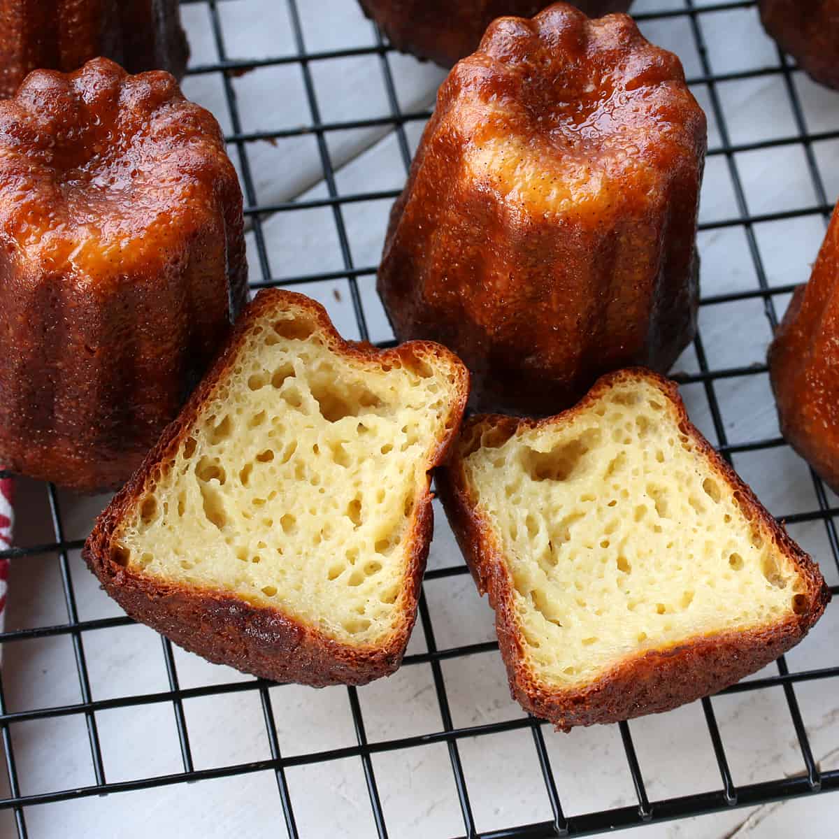 canele recipe traditional caneles cannele canneles de bordeaux authentic french pastry vanilla rum custard donut doughnut foolproof easy
