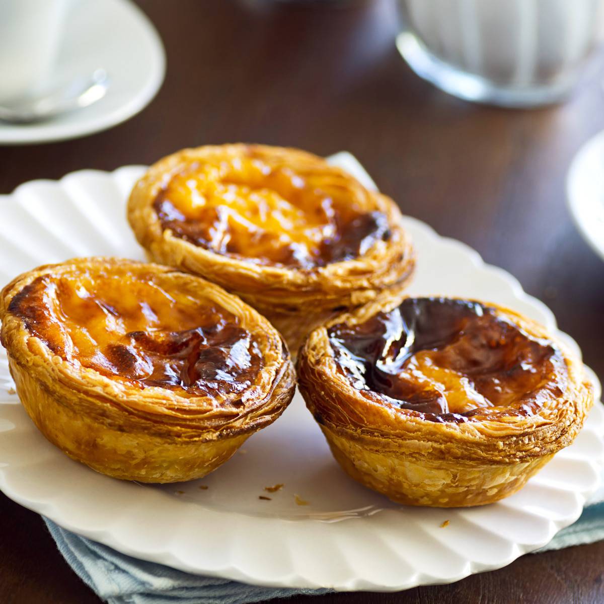 Pastéis de Nata (Portuguese Custard Tarts) - The Daring Gourmet