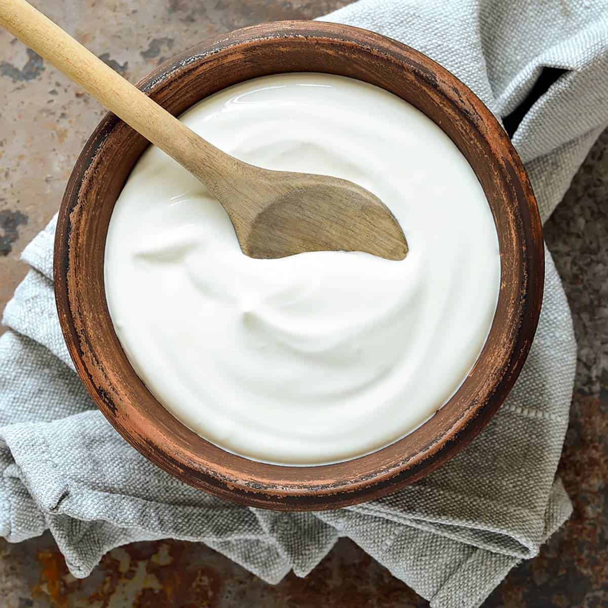 how to make yogurt homemade Greek healthy probiotics slow cooker stovetop